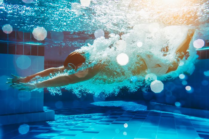 Победительница лотереи хочет построить бассейн